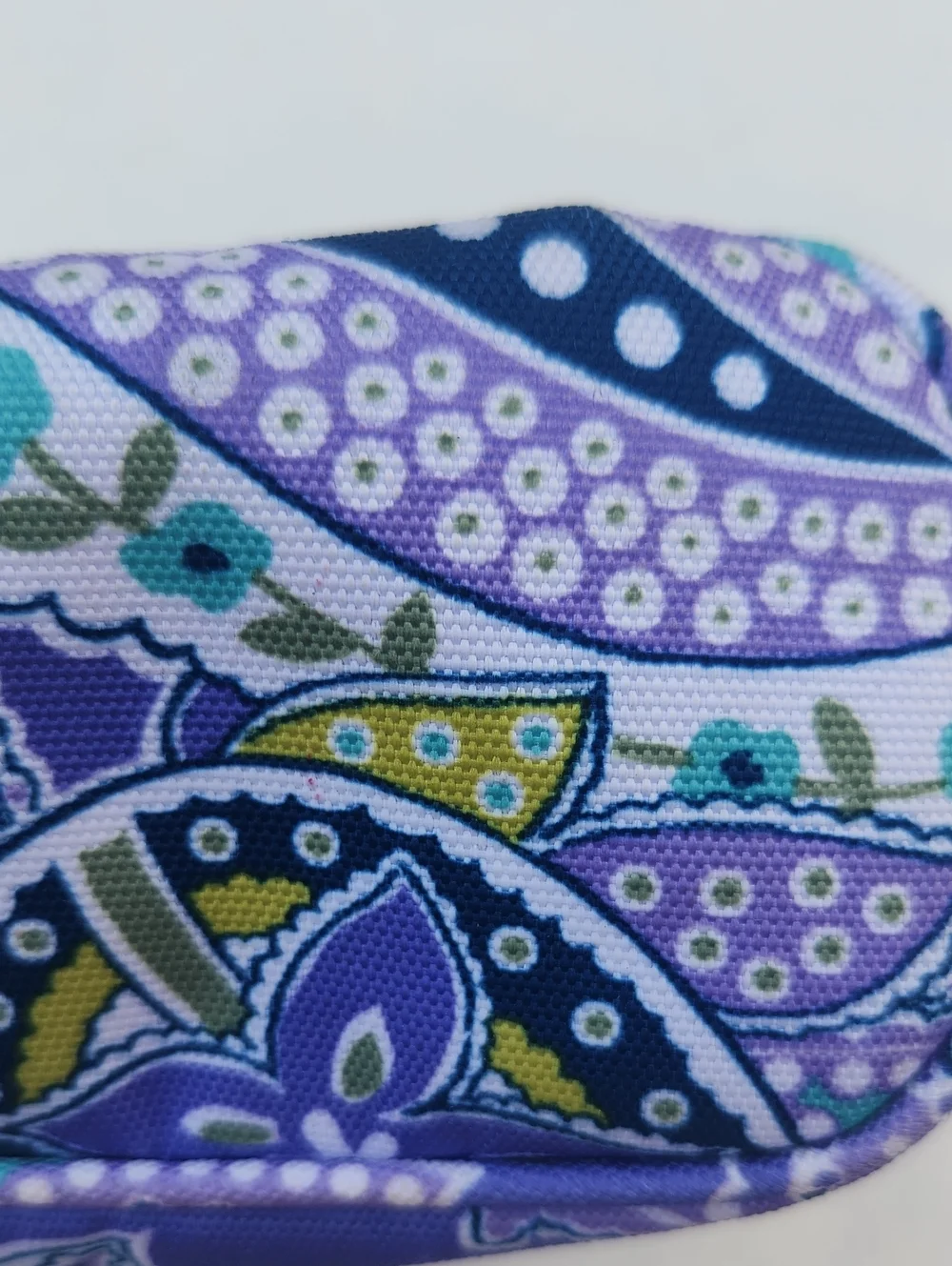 ​Vera Bradley Purple Blue Teal Paisley Cosmetic Makeup Bag Lilli Bell Retired